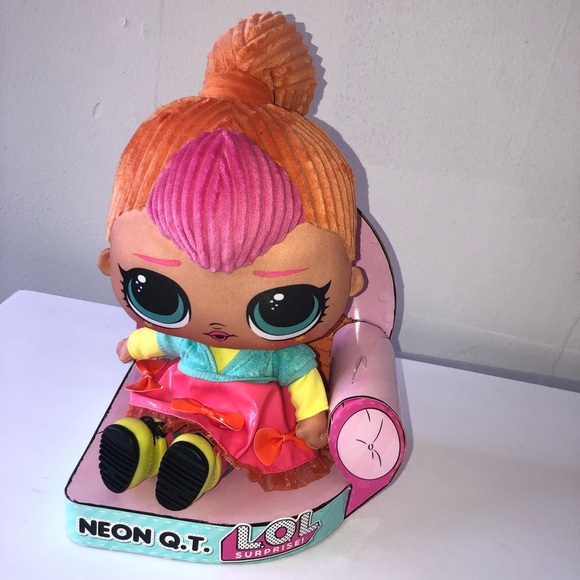 L.o.l. Surprise! Jumbo 12" NEON Q.T. Plush Doll - Picture 1 of 3